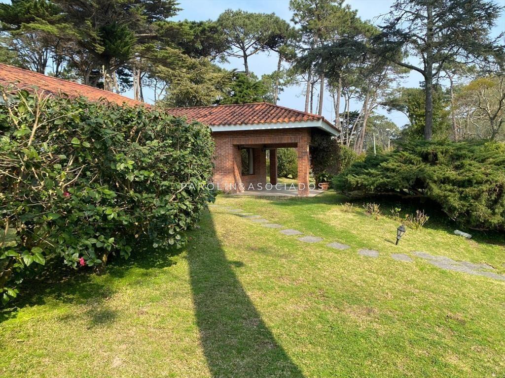 Hermosa casa en venta de 4 dormitorios en San Rafael, Punta