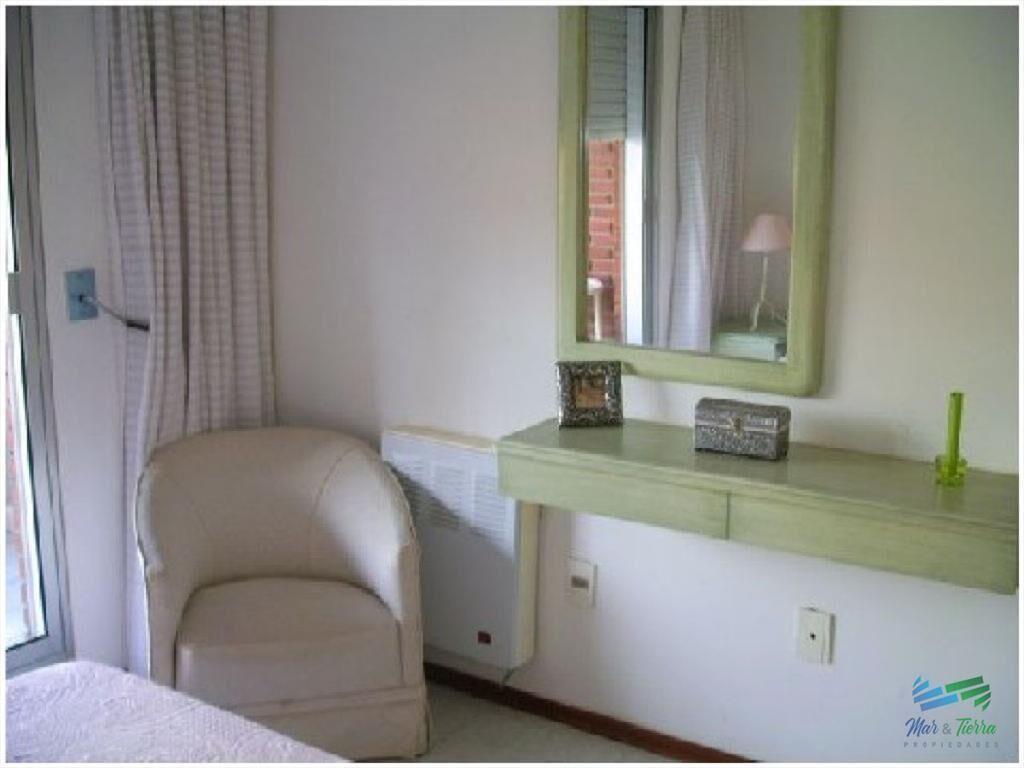 Apartamento en Peninsula, 2 dormitorios *