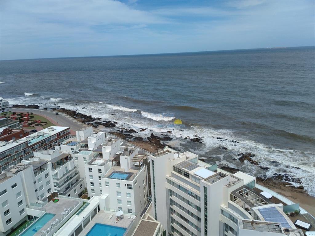 apartamento en zona de Peninsula  con hermosa a