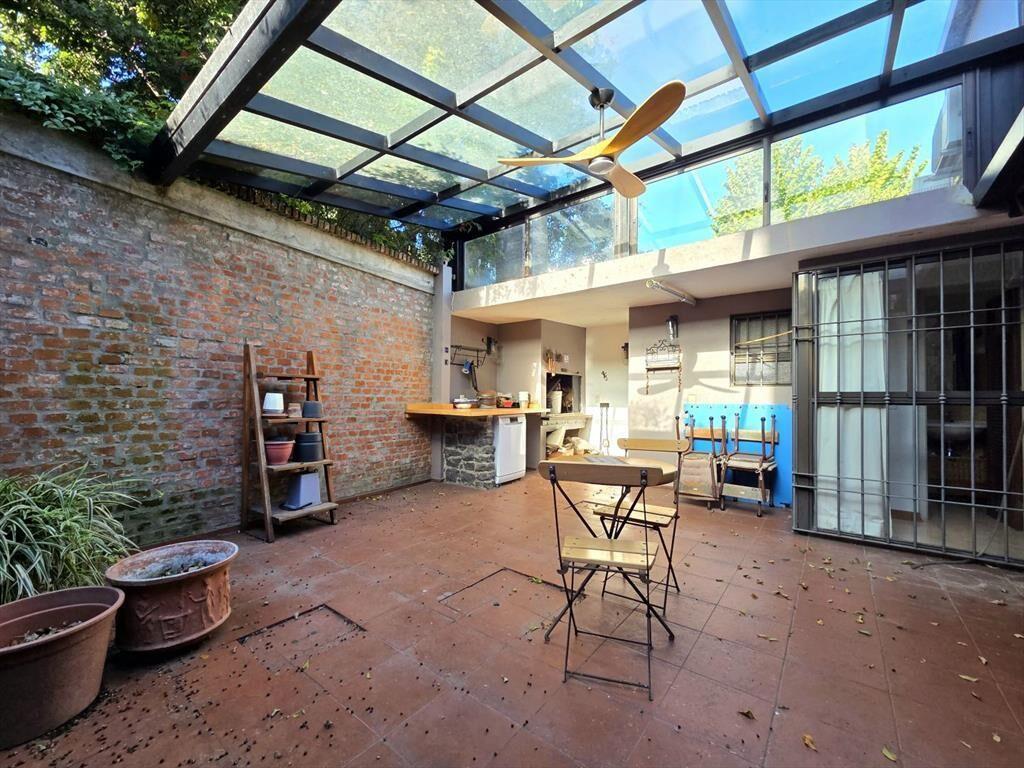 Venta de casa de estilo en Pocitos 4 dormitorios...