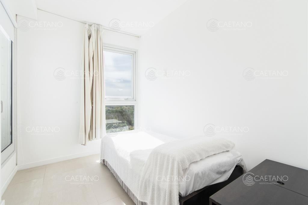 Apartamento en torre Le Parc en alquiler temporario, Playa