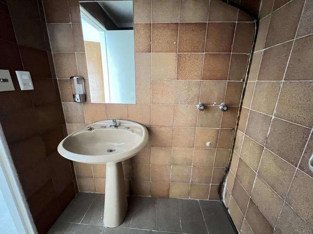 Venta de Oficina con garage en Centro