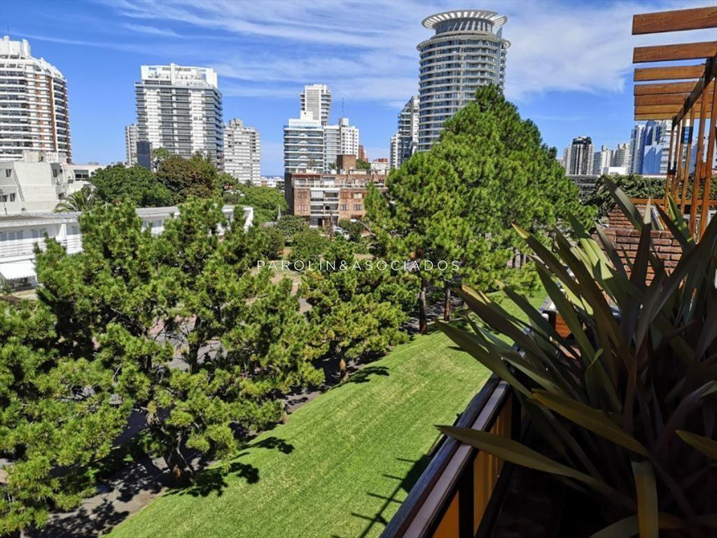 Apartamento de un dormitorio en venta con gran en
