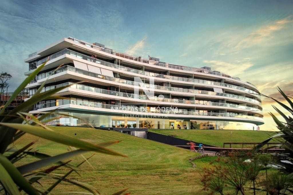 Venta de Apartamento de 3 dormitorios en Playa
