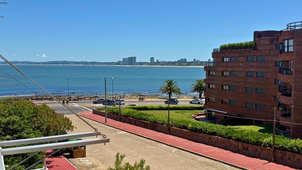 Alquiler temporal Apartamento a media cuadra del mar Punta