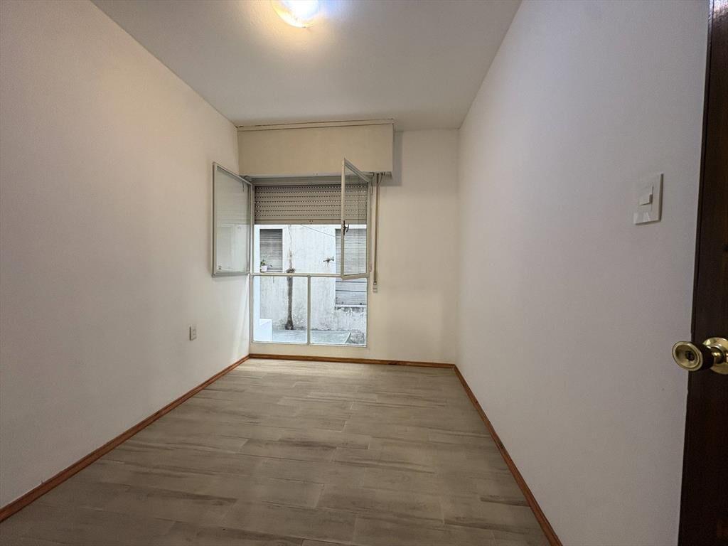 Alquiler - Apartamento con dos dormitorios en el Centro