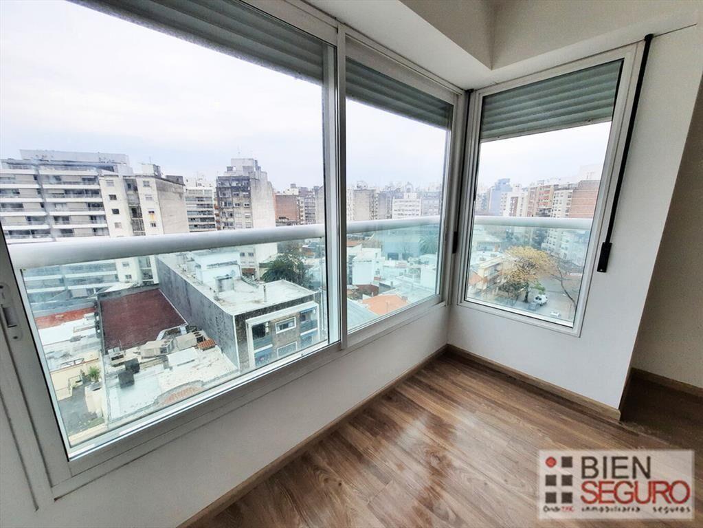 Cómoda oficina monoambiente en alquiler en Pocitos. Con vig
