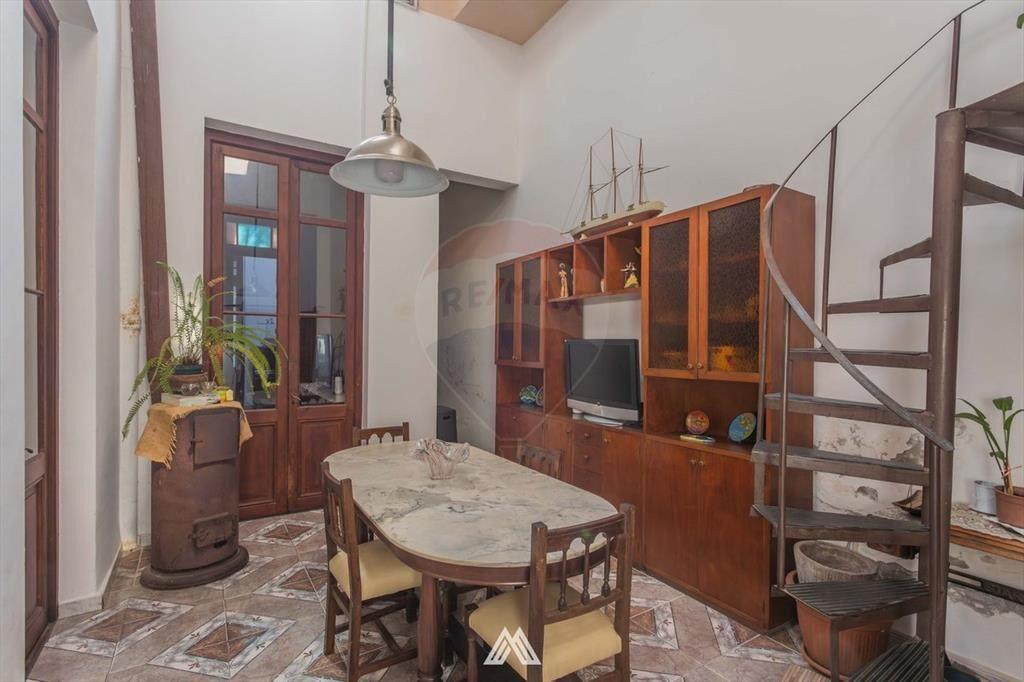 Venta casa 4 dormitorios 3 baños Tres Cruces