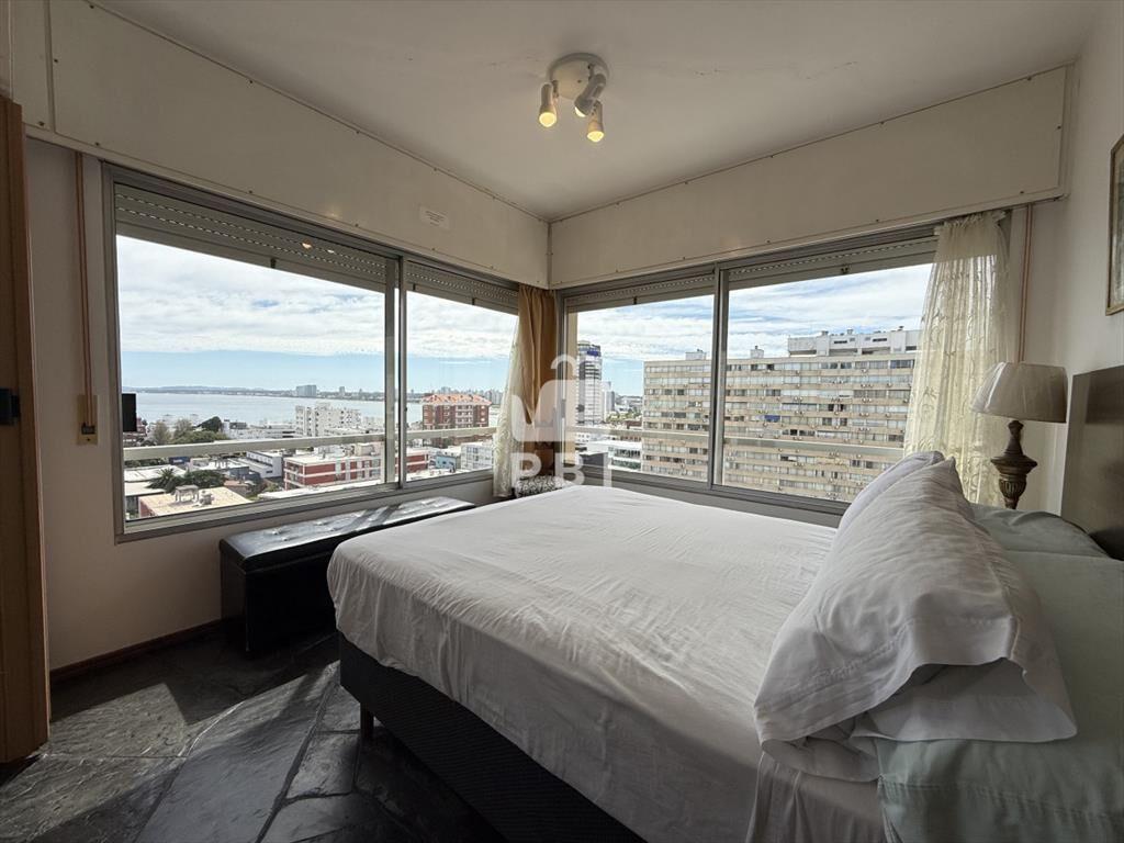 Apartamento en Península - Punta del Este - - :