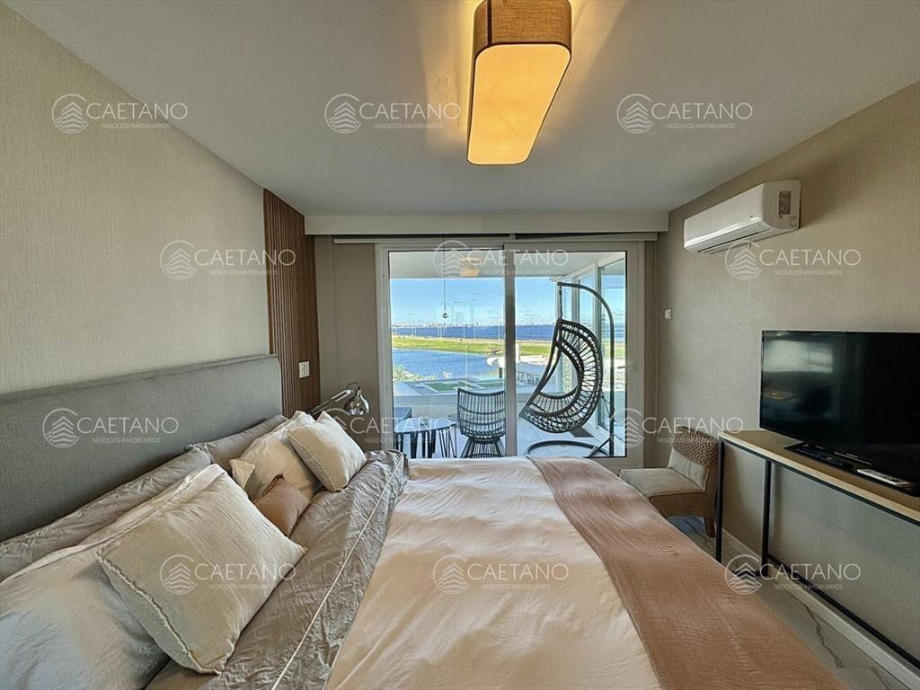 Venta apartamento 3 dormitorios. Playa mansa, del