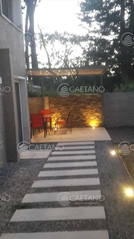 Alquiler y venta de casa de 5 dormitorios en del