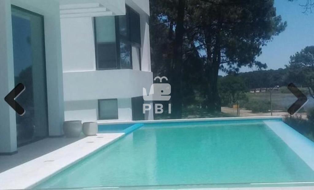 Casa en alquiler temporario 3 dormitorios en Club del Lago,