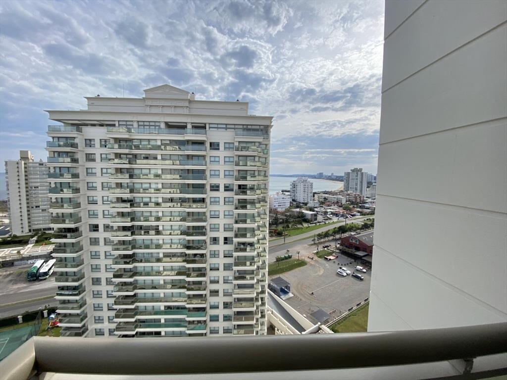 ALQUILER APARTAMENTO 3 DORMITORIOS PENINSULA PUNTA DEL ESTE