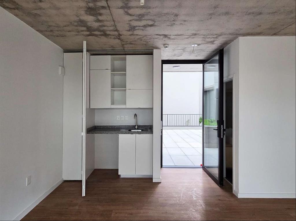 - ALQUILER O VENTA - OFICINA - CORDÓN - CENTRO - CONSTITUYE