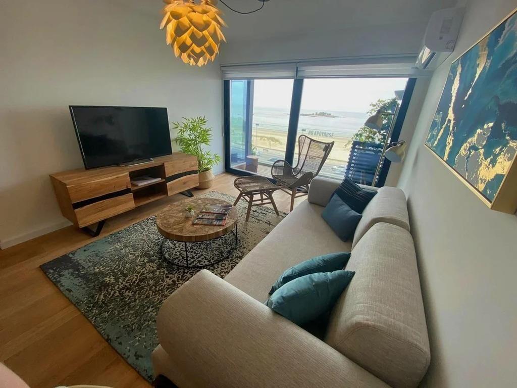 Venta de apartamento de 3 dormitorios en Torre Arenas, Malví