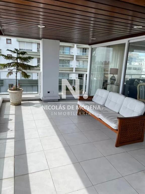 Impecable departamento, comodo e iluminado con