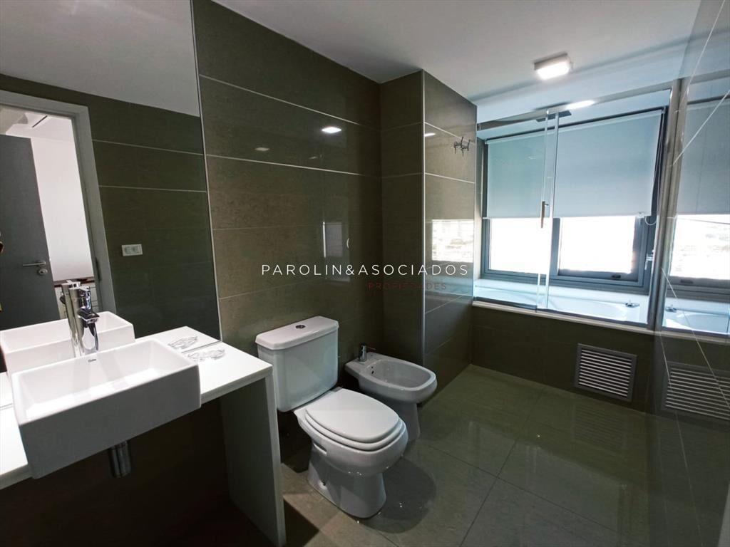 Pent house en venta y alquiler, Punta del Este.