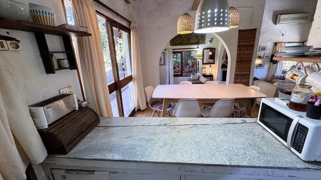 Vendo casa 3 dormitorios Punta del Este zona Colegios Marly