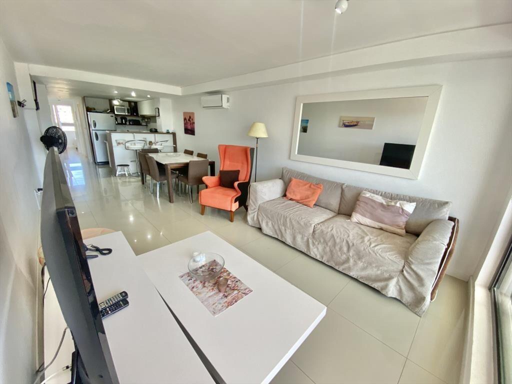 APARTAMENTO EN ALQUILER TEMPORAL 2 DORMITORIOS 2 BAÑOS 1 E