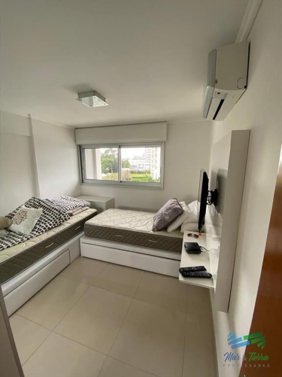 Apartamento en Punta del Este, Mansa
