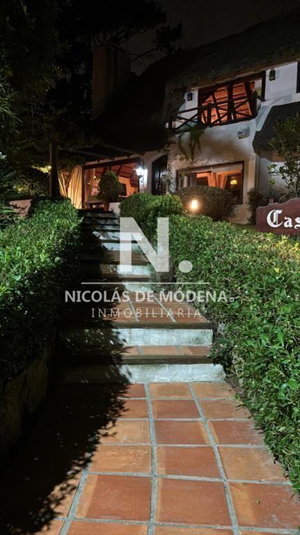 Vende casa en Pinares, Punta del Este