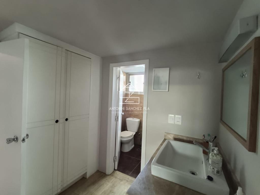 Venta apartamento tres dormitorios Punta del este