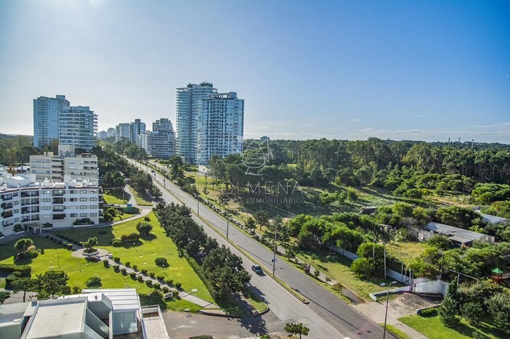 Hermoso Departamento en venta de 3 dormitorios.
