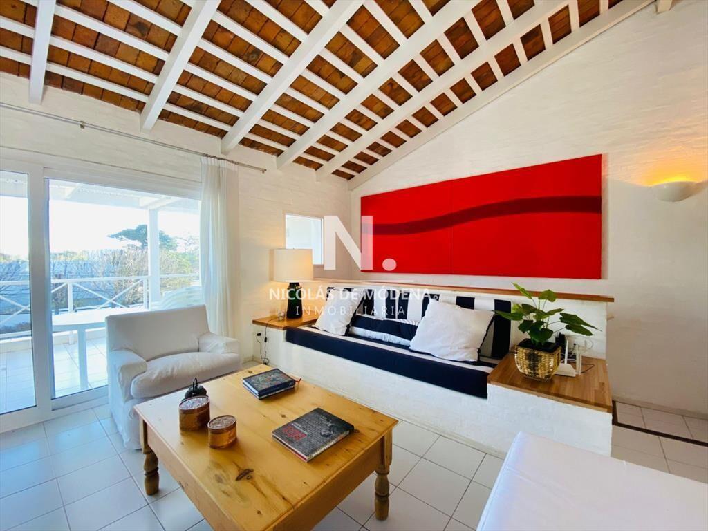 Apartamento La Barra Tres Dormitorios