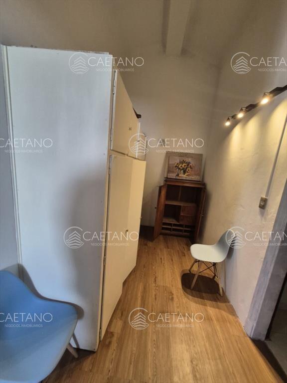Casa de dos dormitorios en alquiler anual en del