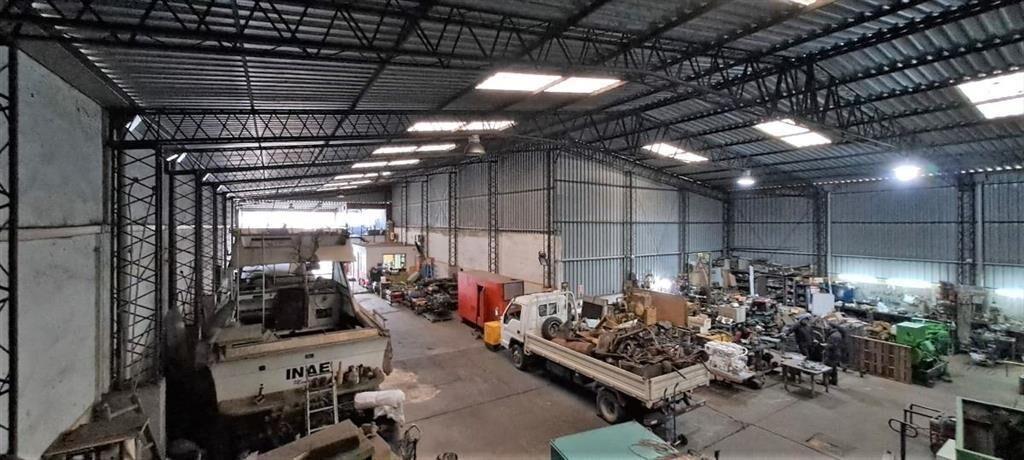 Venta Galpòn con Renta Depòsito Nave Industrial Cerrito 96