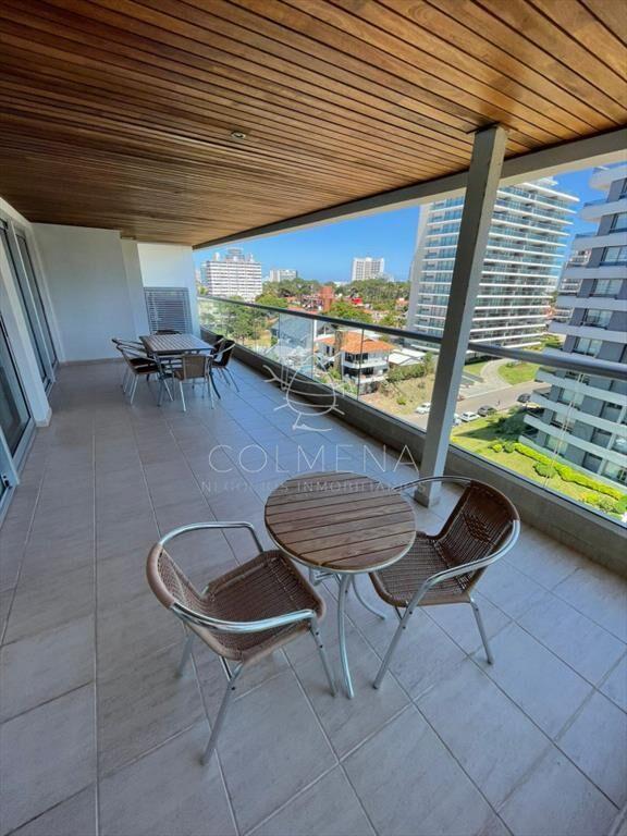 OPORTUNIDAD apartamento en ICON! gran planta de
