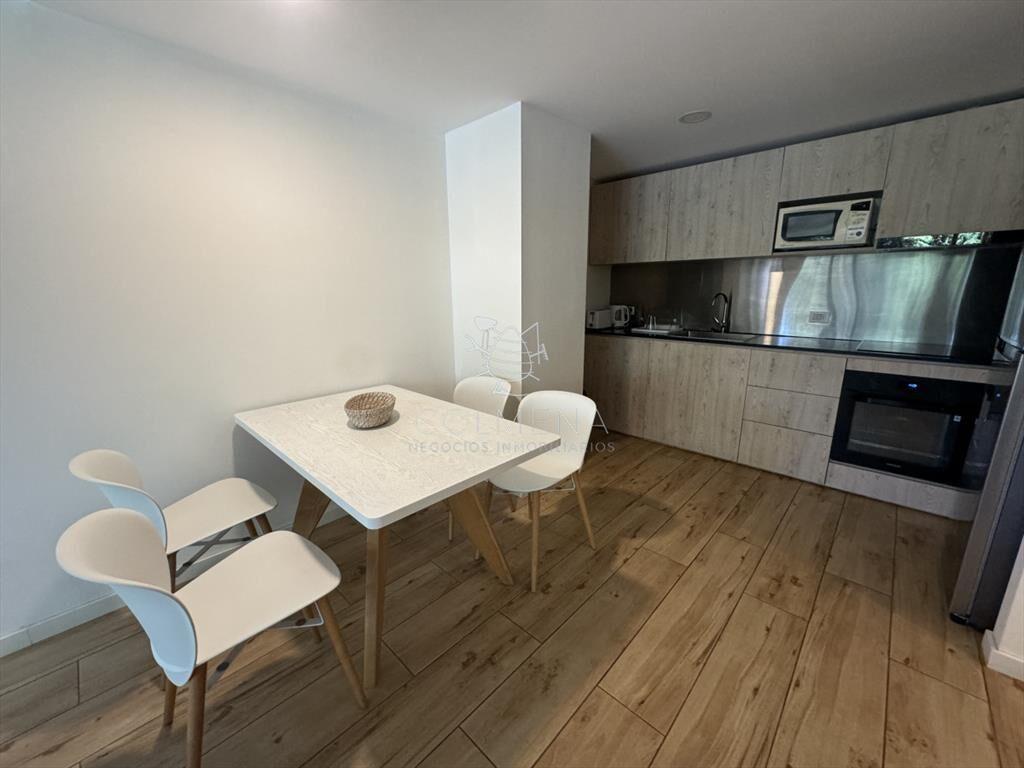 Apartamento en venta de dos dormitorios en Punta
