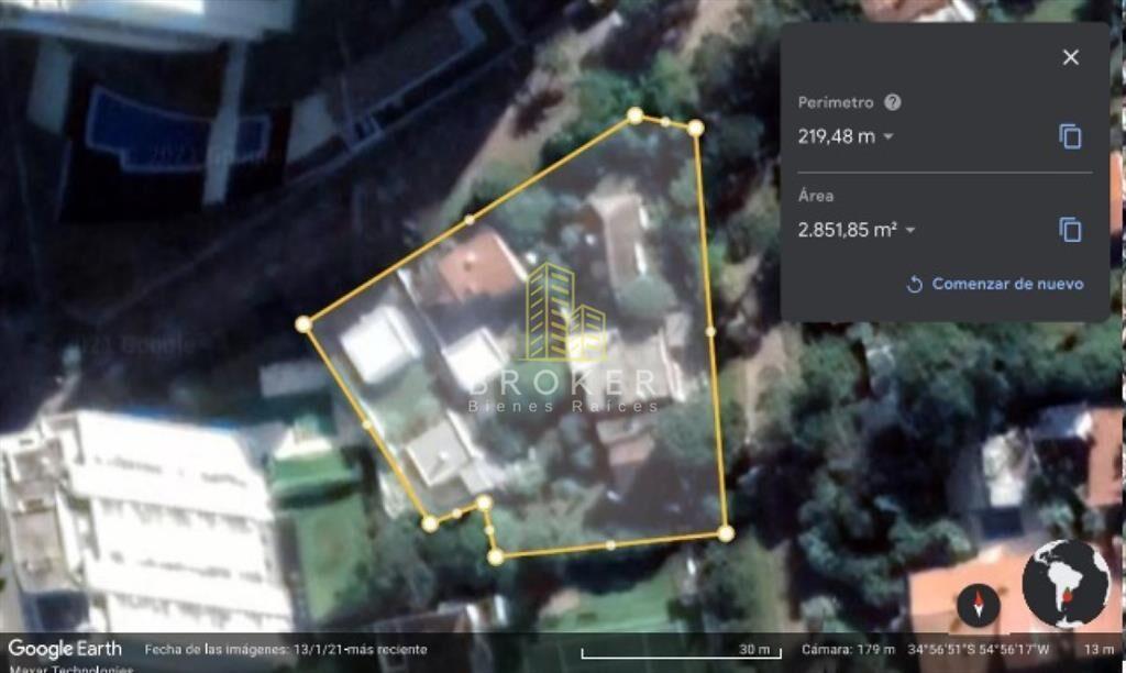 Venta Lote de 2828m2 Punta del Este a metros del