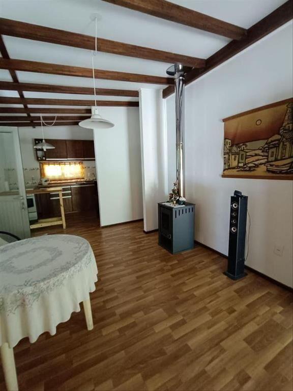 Venta de hermosa cabaña con terreno