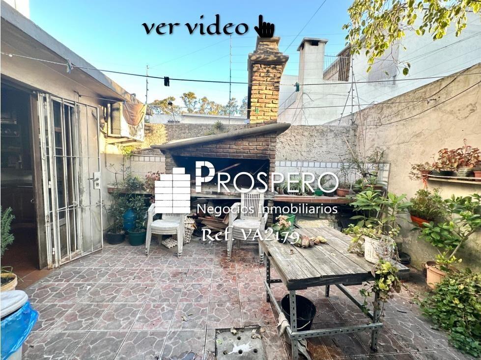 VA2179 venta casa 4 dorm La blanqueada garaje patio