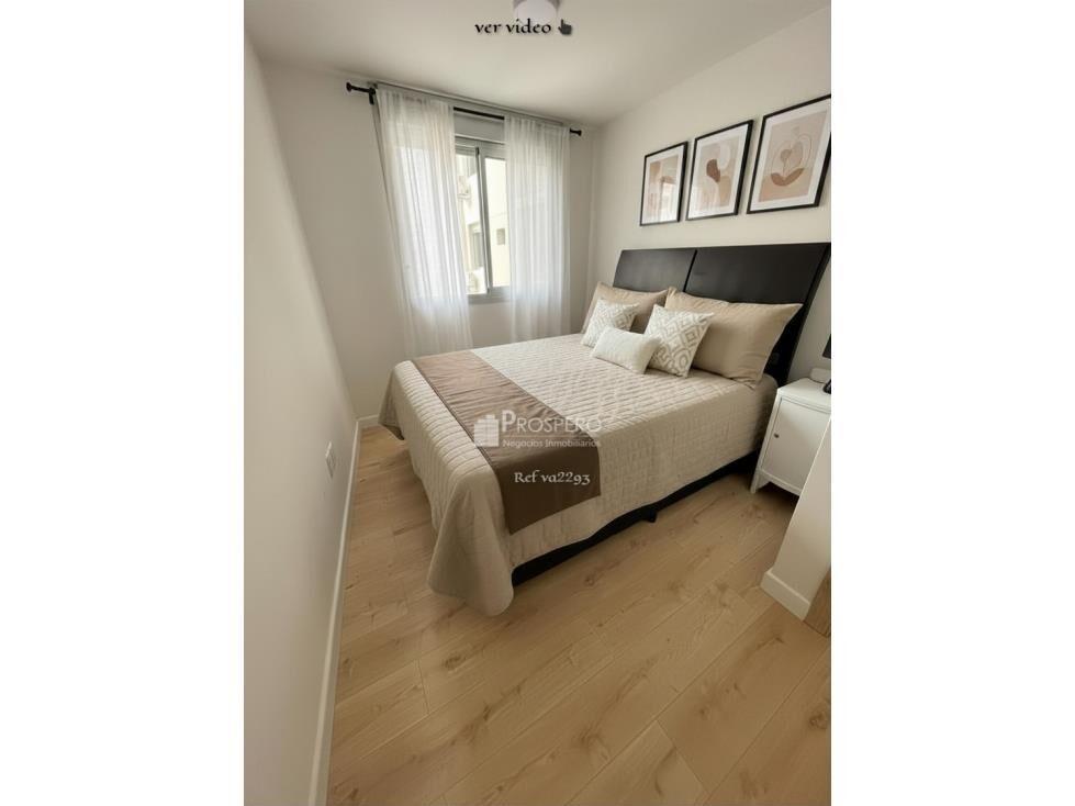 va2293/3 venta apto 2 dorm tres cruces balcon cochera