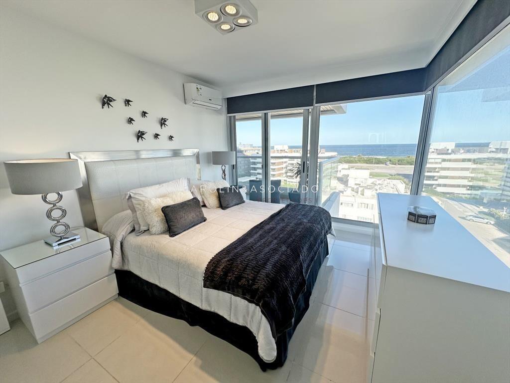 Apartamento en venta en excelente estado con al