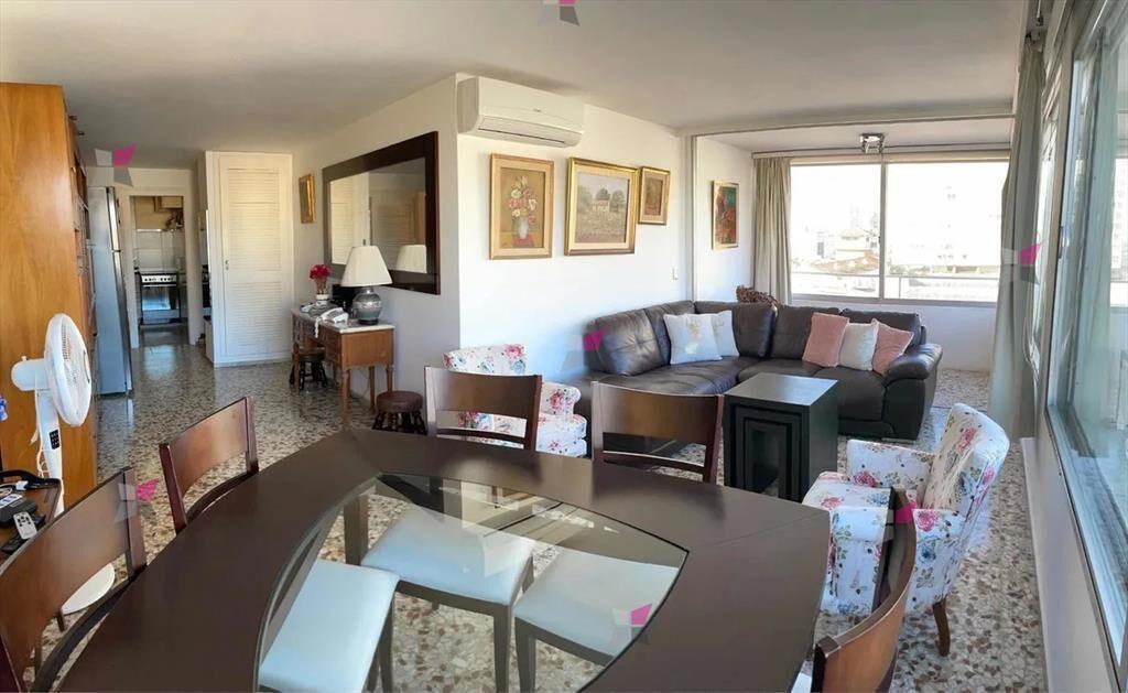 VENTA DE APARTAMENTO DE 2 DORMITORIOS EN PUNTA