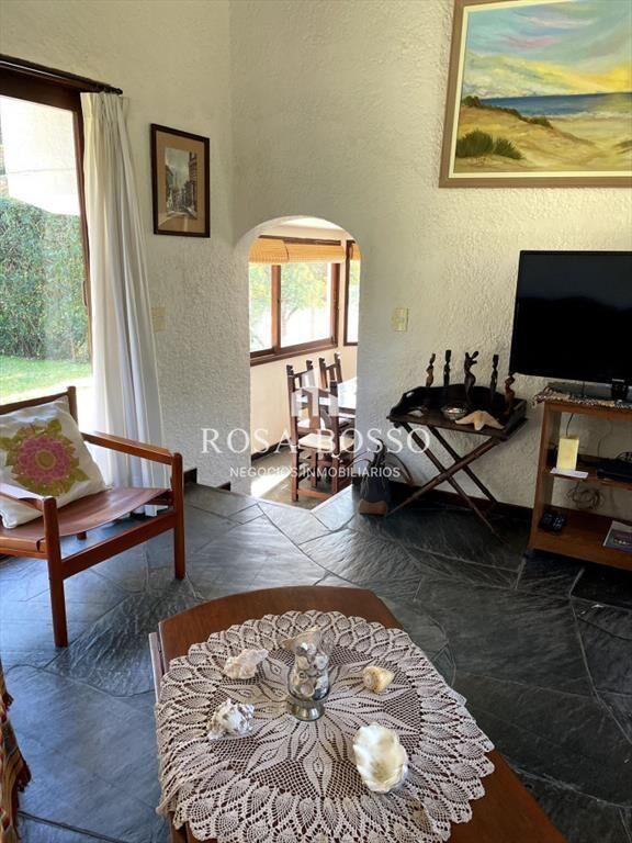 Casa en venta en brava a escasos metros del mar