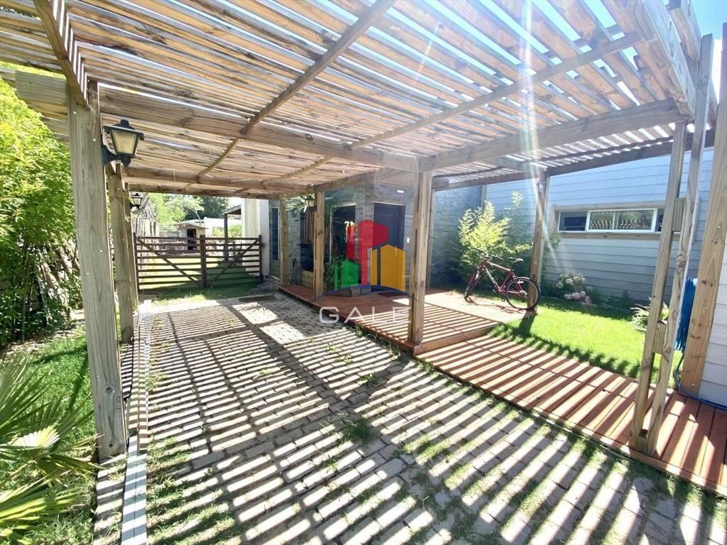 Vende casa en barrio privado la residence, de 4