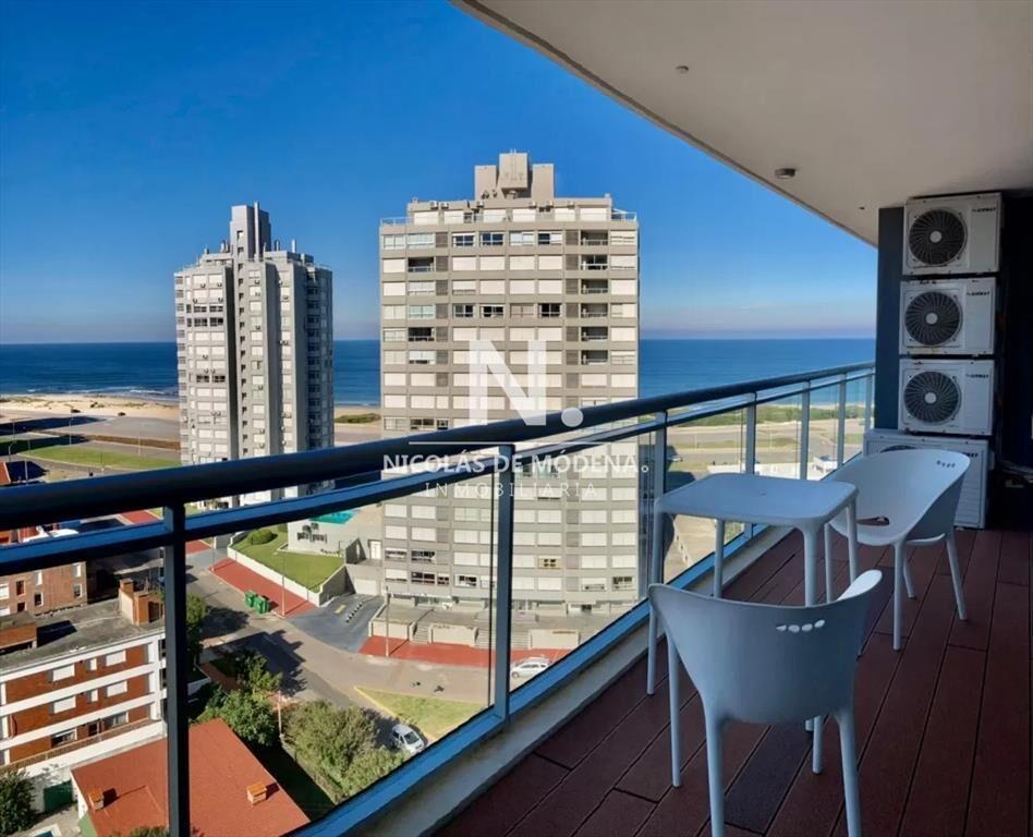 Apartamento de 3 dormitorios en venta, Torre Onix