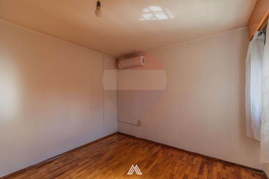 Venta de casa con 3 dormitorios en centro de Pando