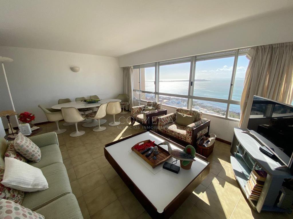 Apto en Torre Gattas -3 dor, 3 Baños, Balcón a
