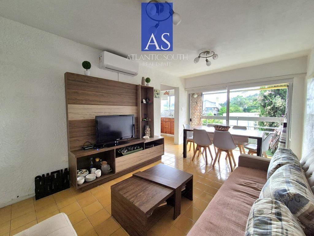 Apartamento venta 2 dormitorios terraza cochera