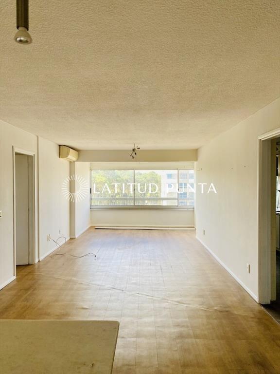 Apartamento en Roosevelt, 3 dormitorios