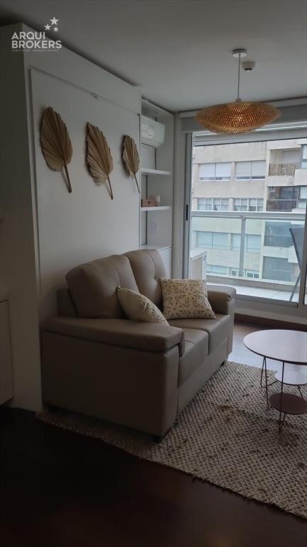 Apartamento monoambiente en alquiler en Punta Carretas