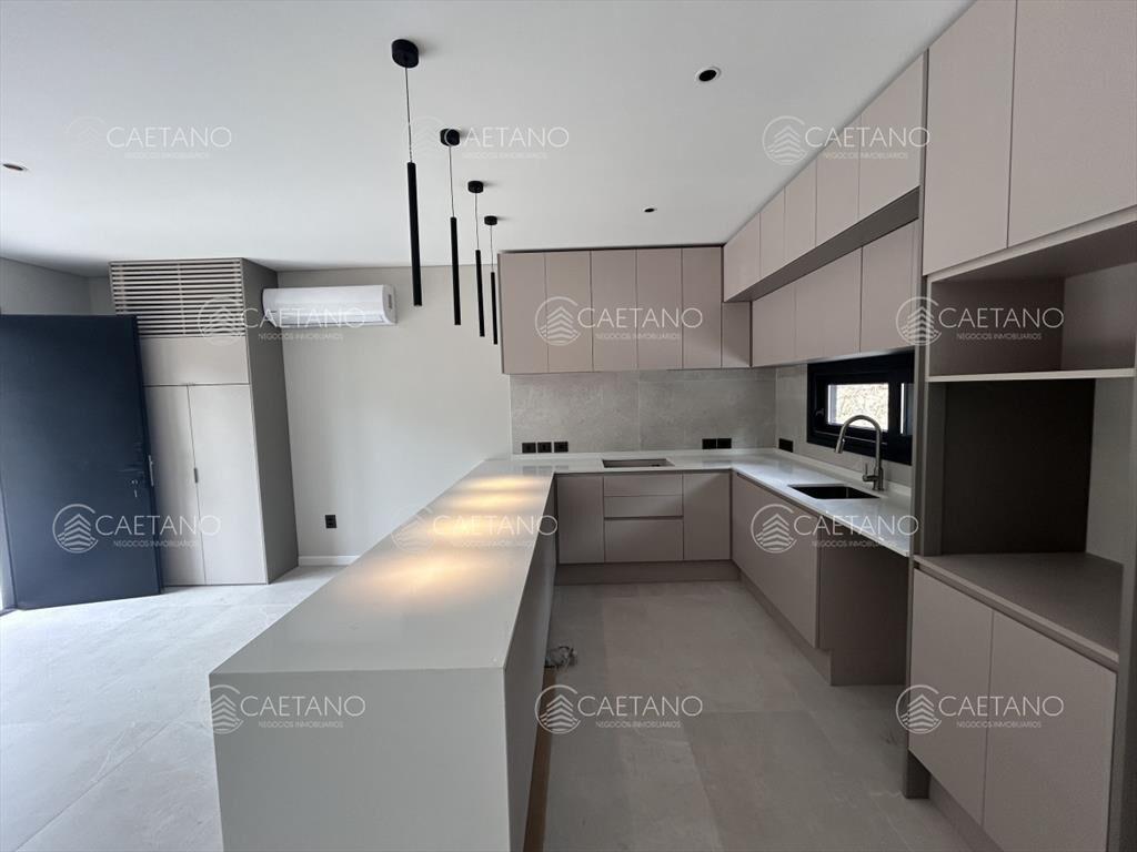 Venta casa en Club del lago Punta Ballena
