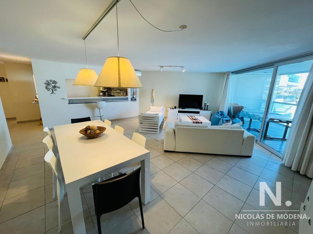 VENTA DE APARTAMENTO DE 3 DORMITORIOS EN TORRE O