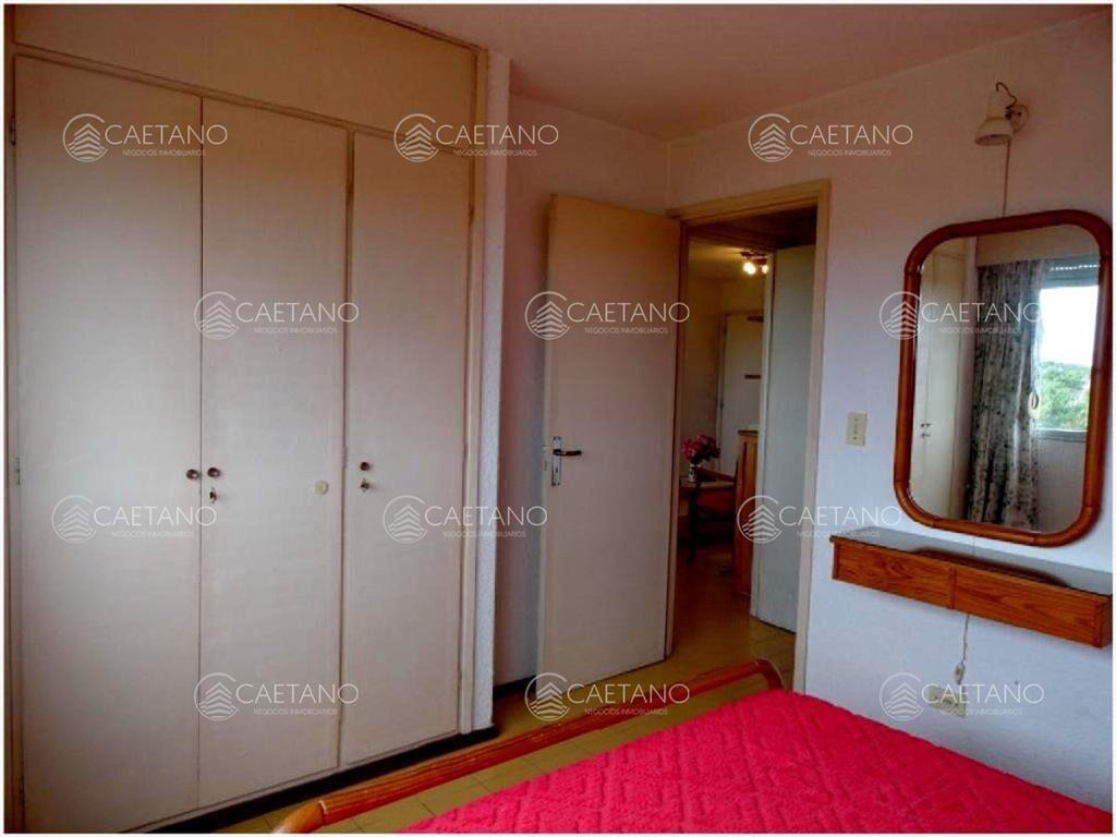 Roosevelt: Apartamento en venta y alquiler.