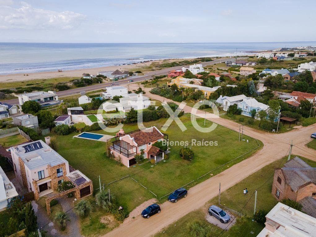 Terreno en Venta Playa Montoya...